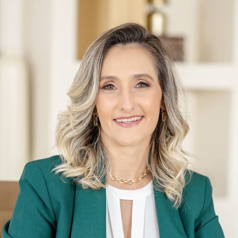 Sara Miller Photo